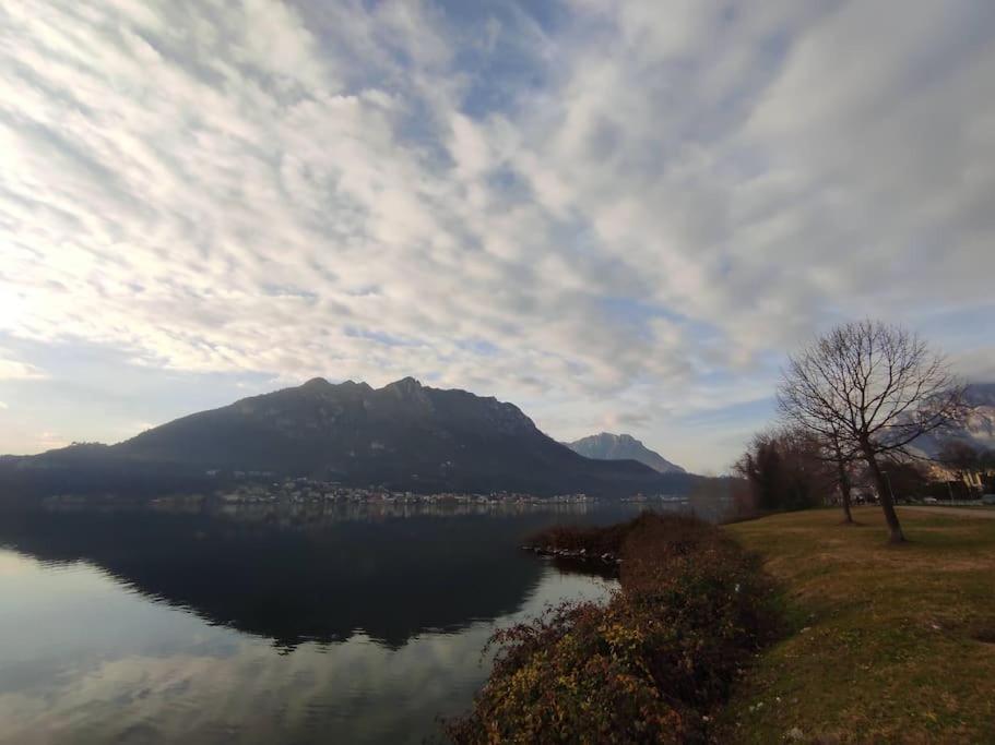 Appartement Casa Zia Luisa à Lecco Extérieur photo